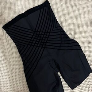 Honeylove Midnight Geometric Shapewear Shorts